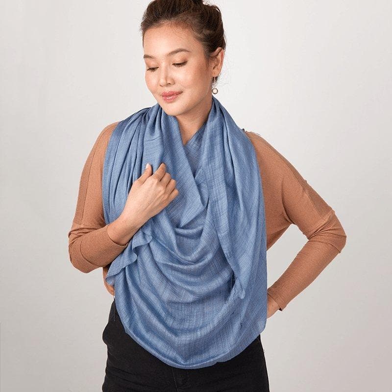 
                  
                    Load image into Gallery viewer, Breeze - Silky Smooth Evening Shawl - Marquet Fair Trade
                  
                